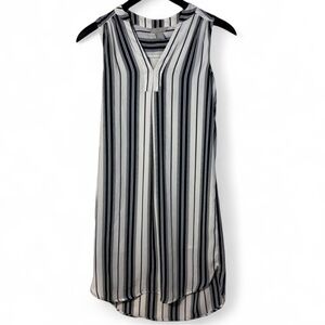 H&M Sleeveless Black and White Striped Shift Dress